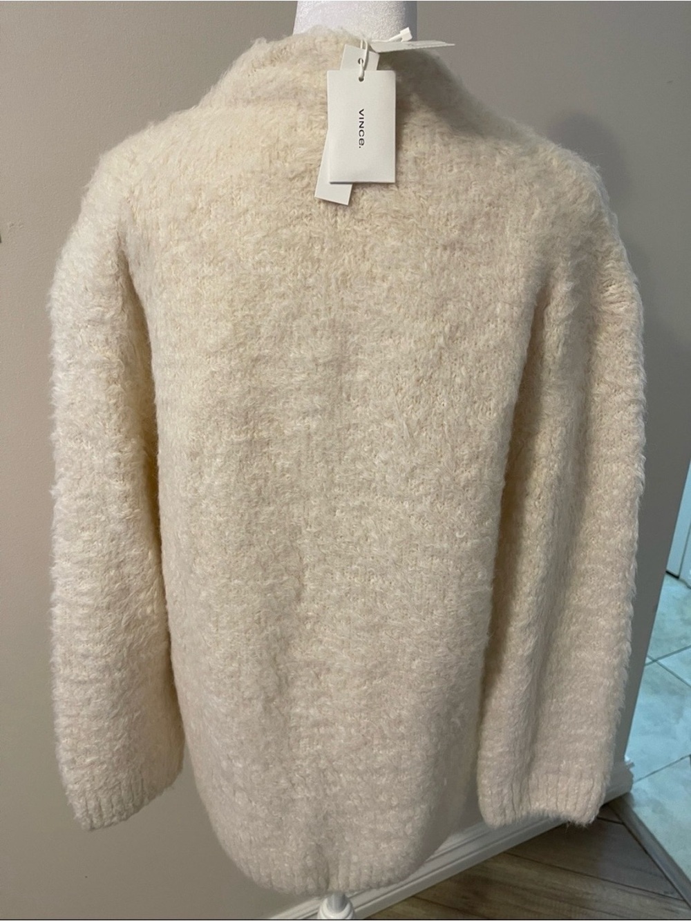 Vince Cream Fuzzy Button-Front Women's Cardigan - Picture 7 of 11